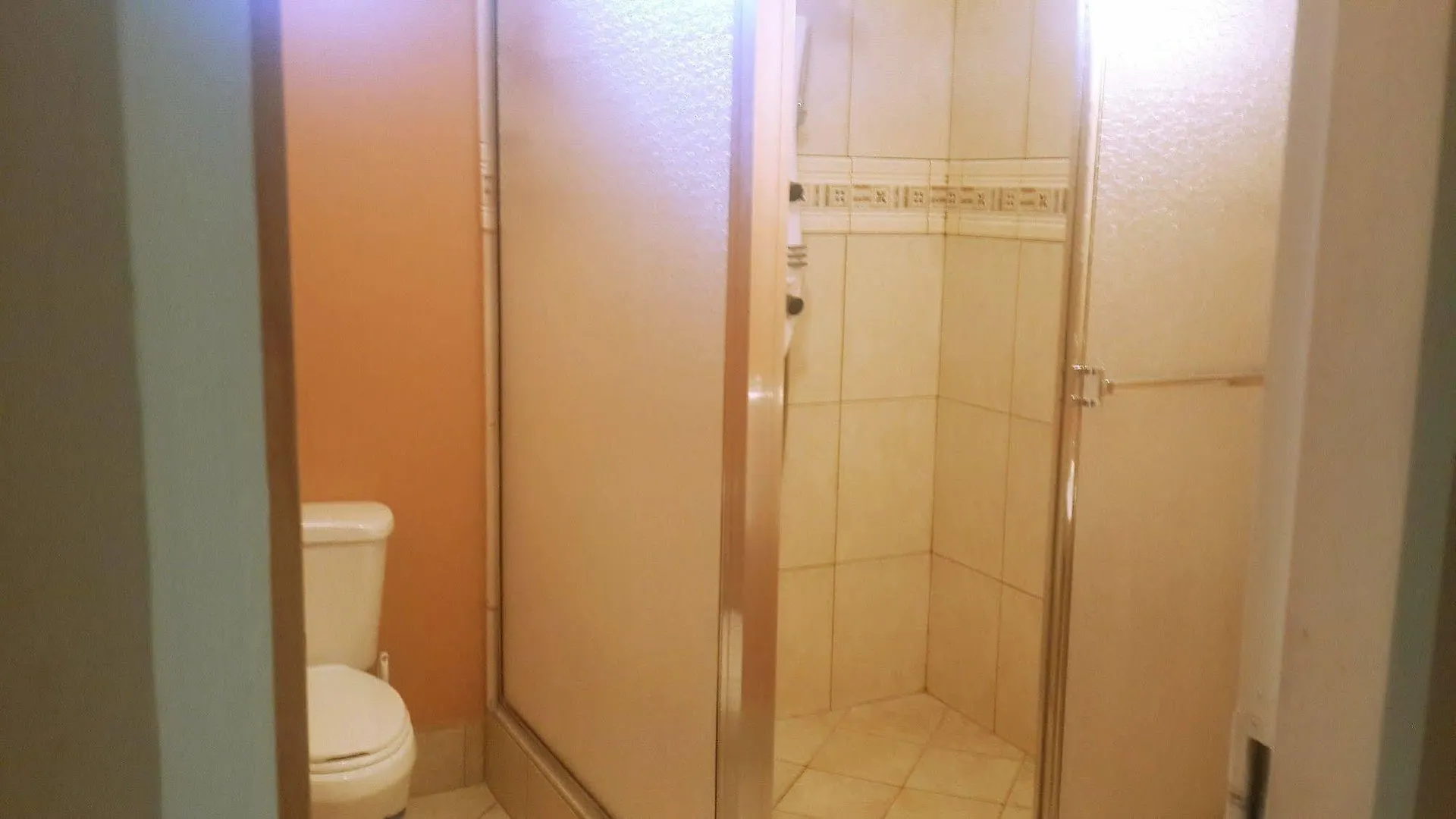 סן פרננדו Sunset Ridge Apartment מלון סן פרננדו